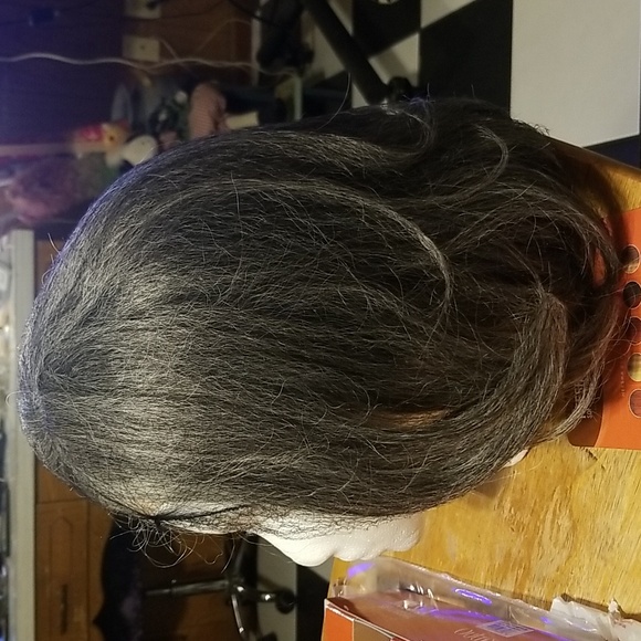 Wig Lace Front Gray - Picture 2 of 6